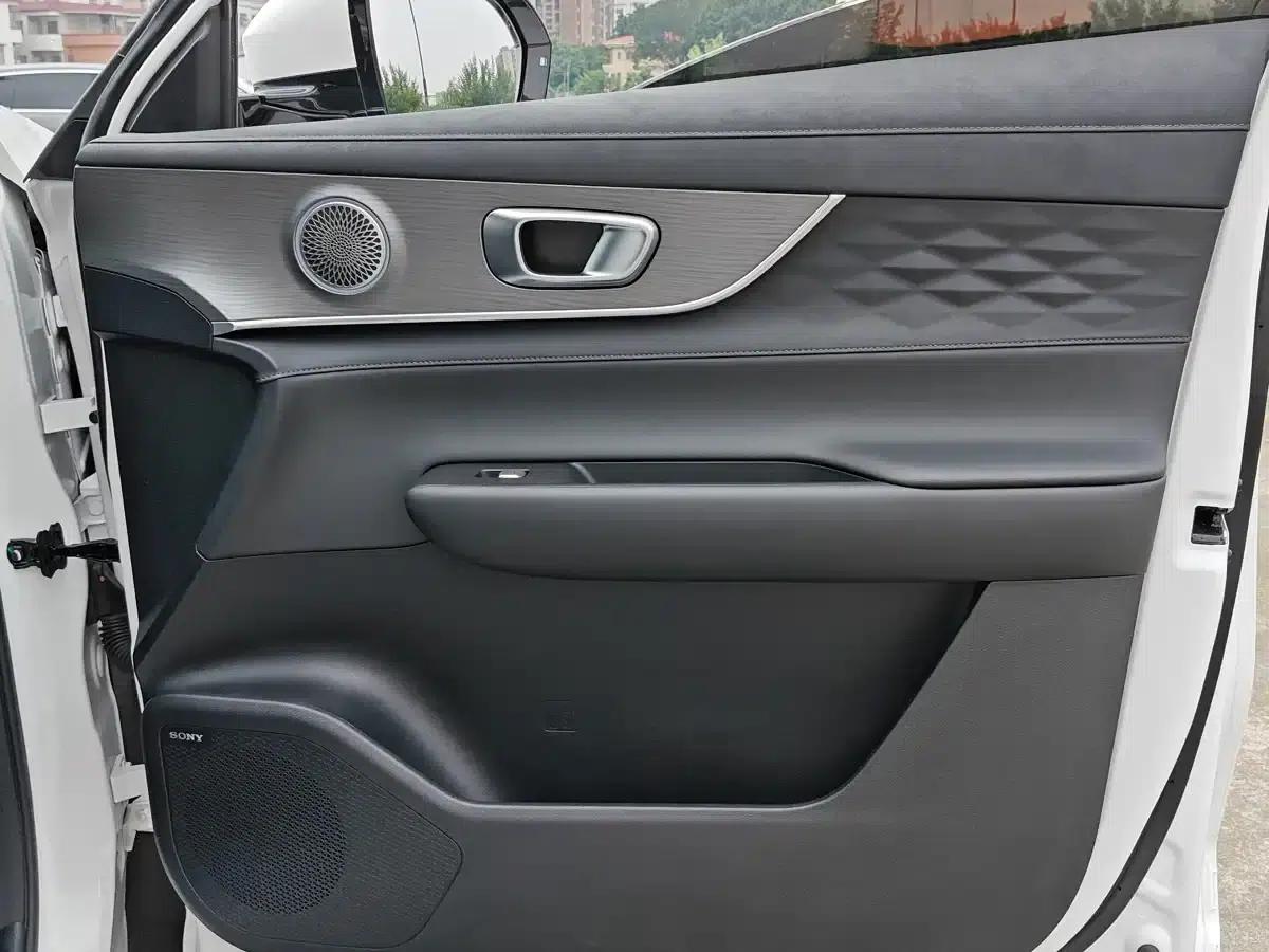 Chery Tiggo 8 PLUS 2025 290TGDI DCT Luxury Edition — миниатюра 11