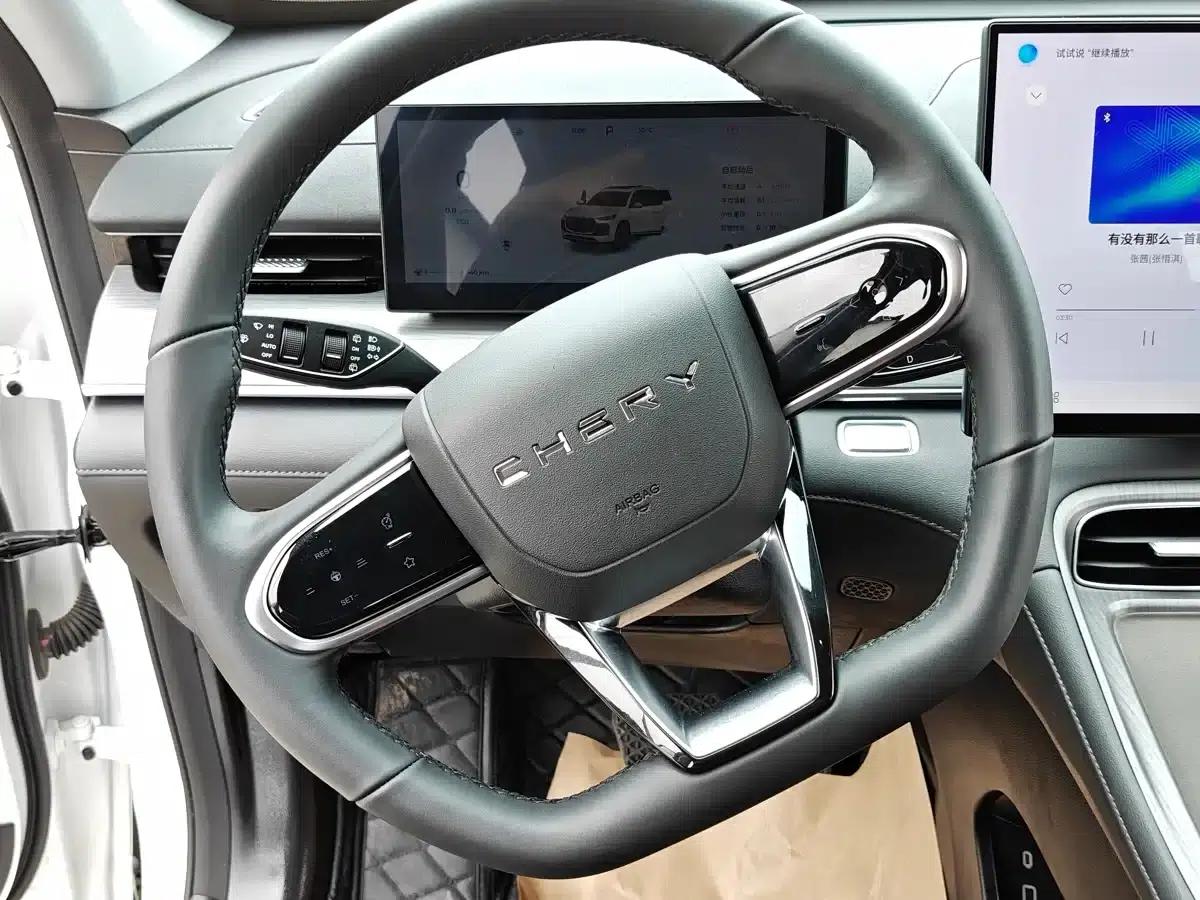 Chery Tiggo 8 PLUS 2025 290TGDI DCT Luxury Edition — миниатюра 13