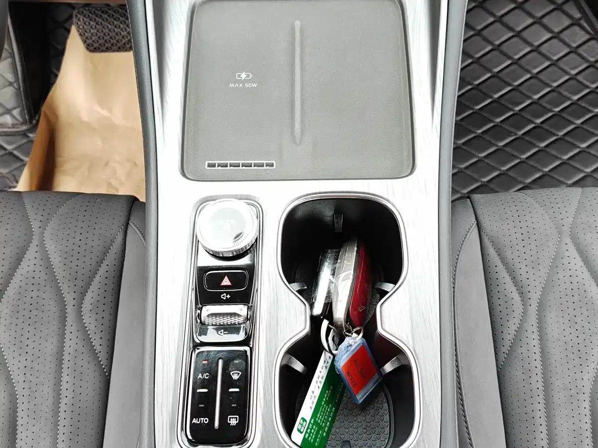 Chery Tiggo 8 PLUS 2025 290TGDI DCT Luxury Edition — миниатюра 14