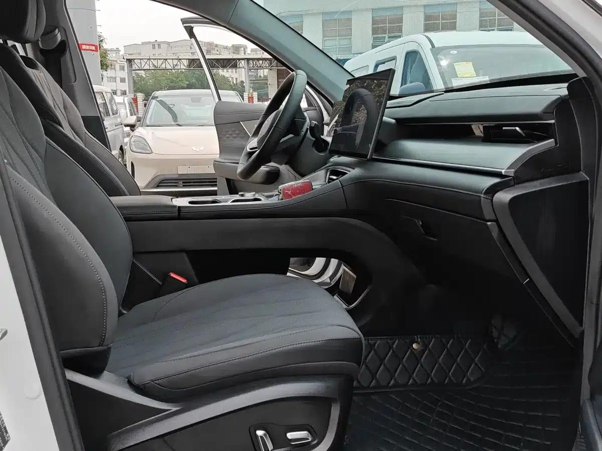 Chery Tiggo 8 PLUS 2025 290TGDI DCT Luxury Edition — миниатюра 7