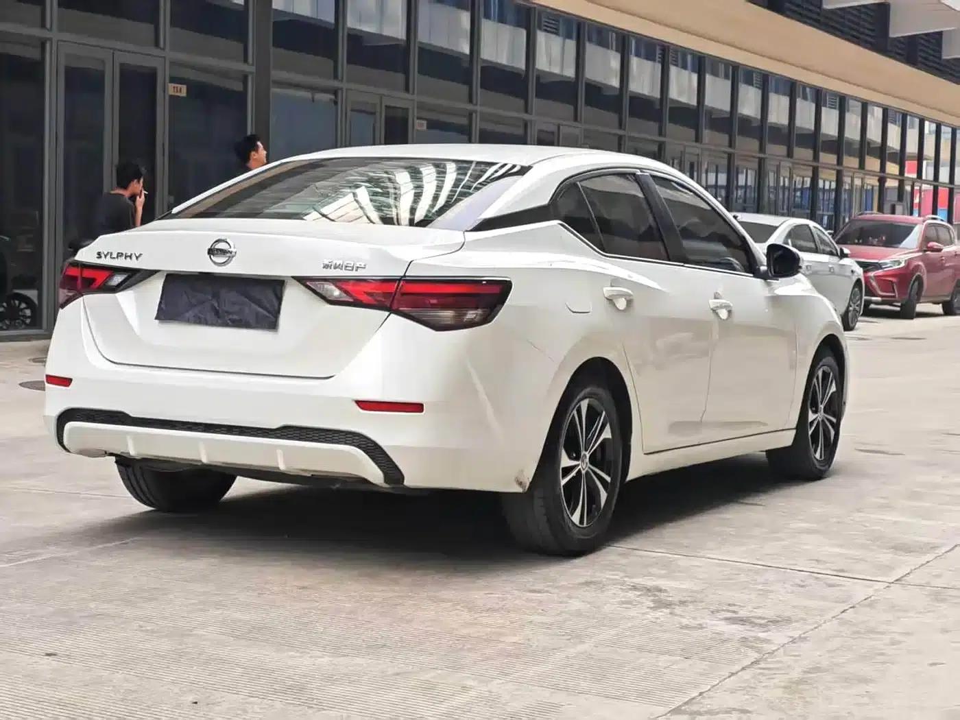 Nissan Sylphy 2020 1.6L XL CVT Enjoy Edition — миниатюра 8