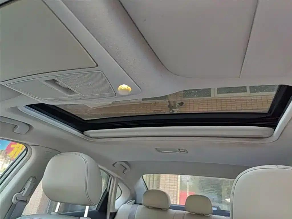 Nissan Sylphy 2016 1.6XL CVT Luxury Edition — миниатюра 18