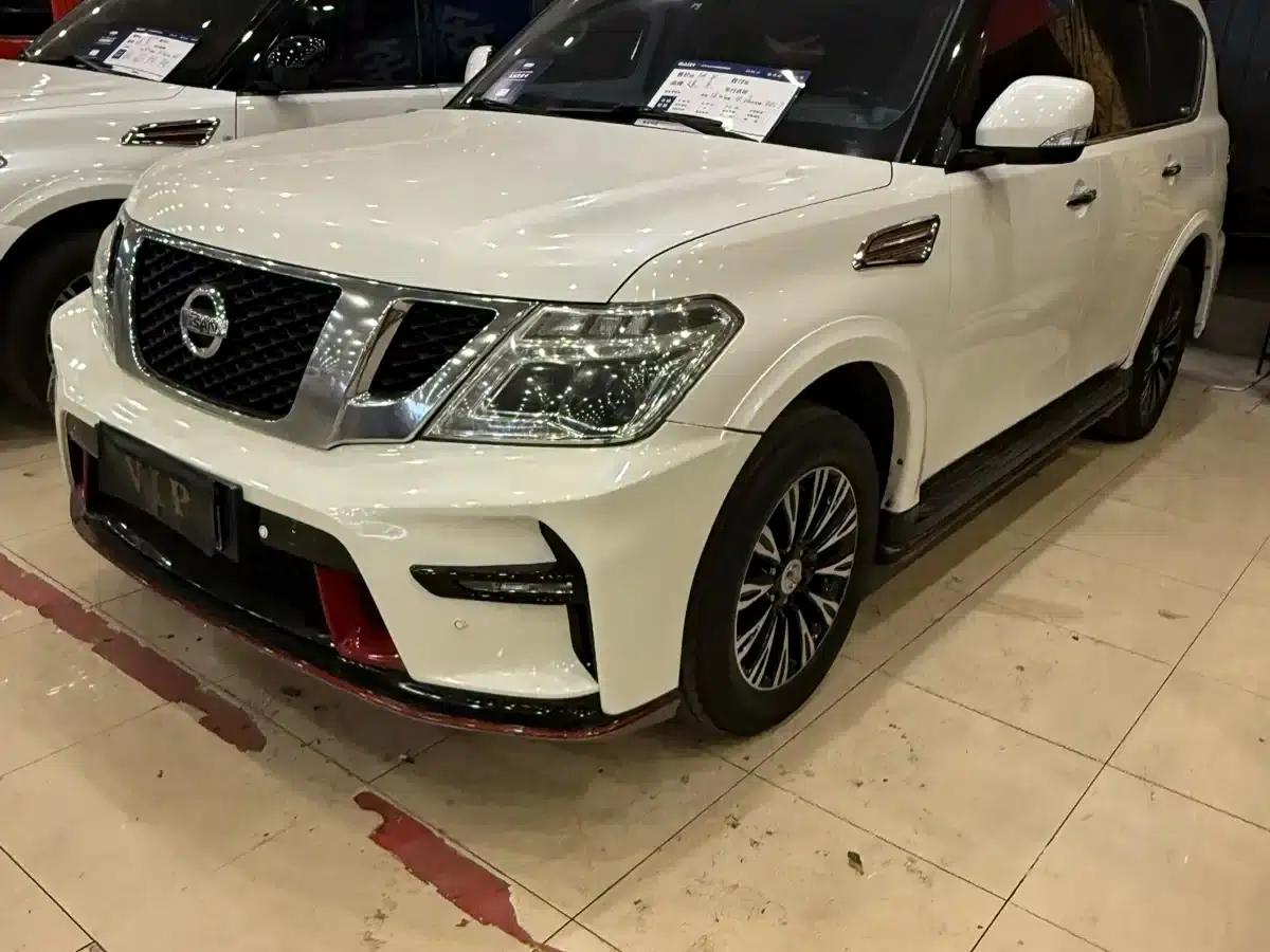 Nissan Patrol 2018 4.0L Flagship Edition — миниатюра 1