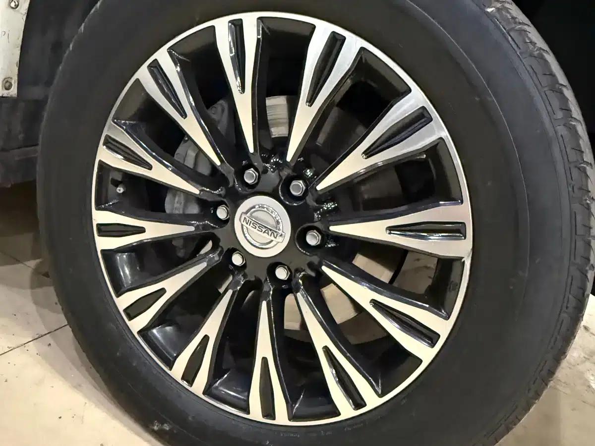 Nissan Patrol 2018 4.0L Flagship Edition — миниатюра 19