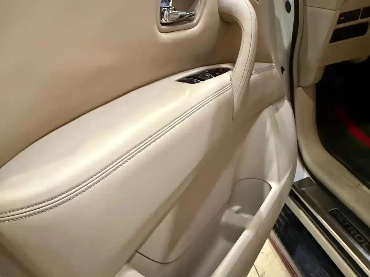 Nissan Patrol 2018 4.0L Flagship Edition — миниатюра 10