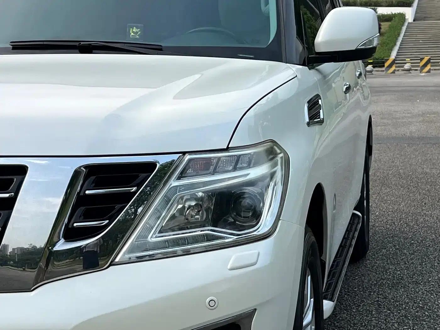 2017 Nissan Patrol 4.0L Automatic — миниатюра 8