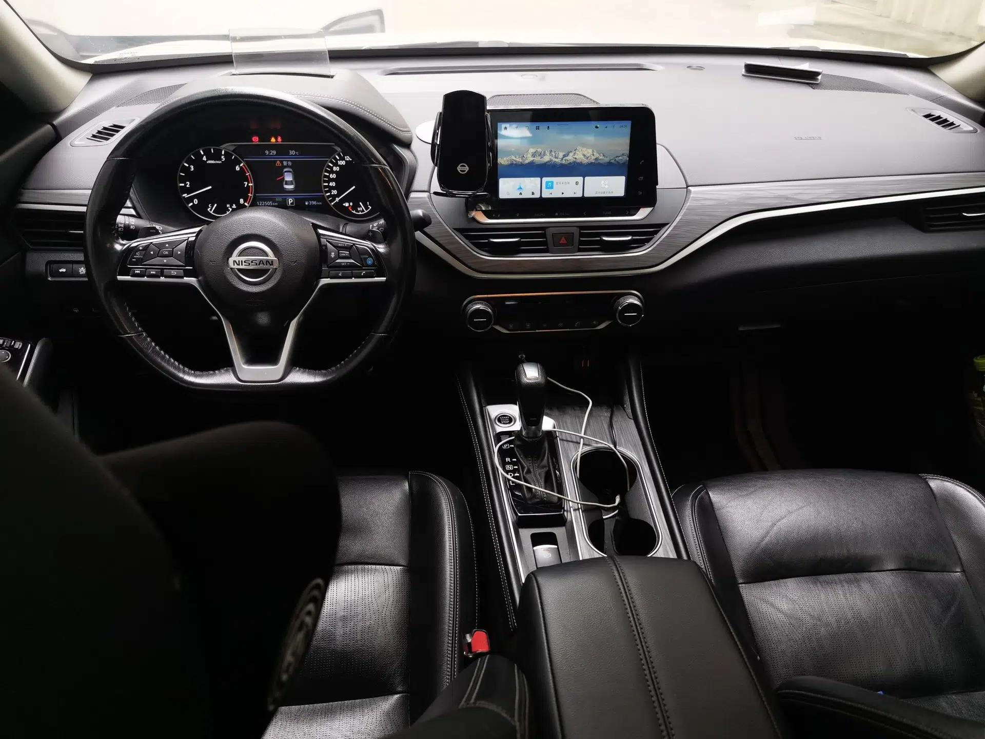 Nissan Teana 2021 2.0T XL Upper AD1 Smart Navigation Edition — миниатюра 9