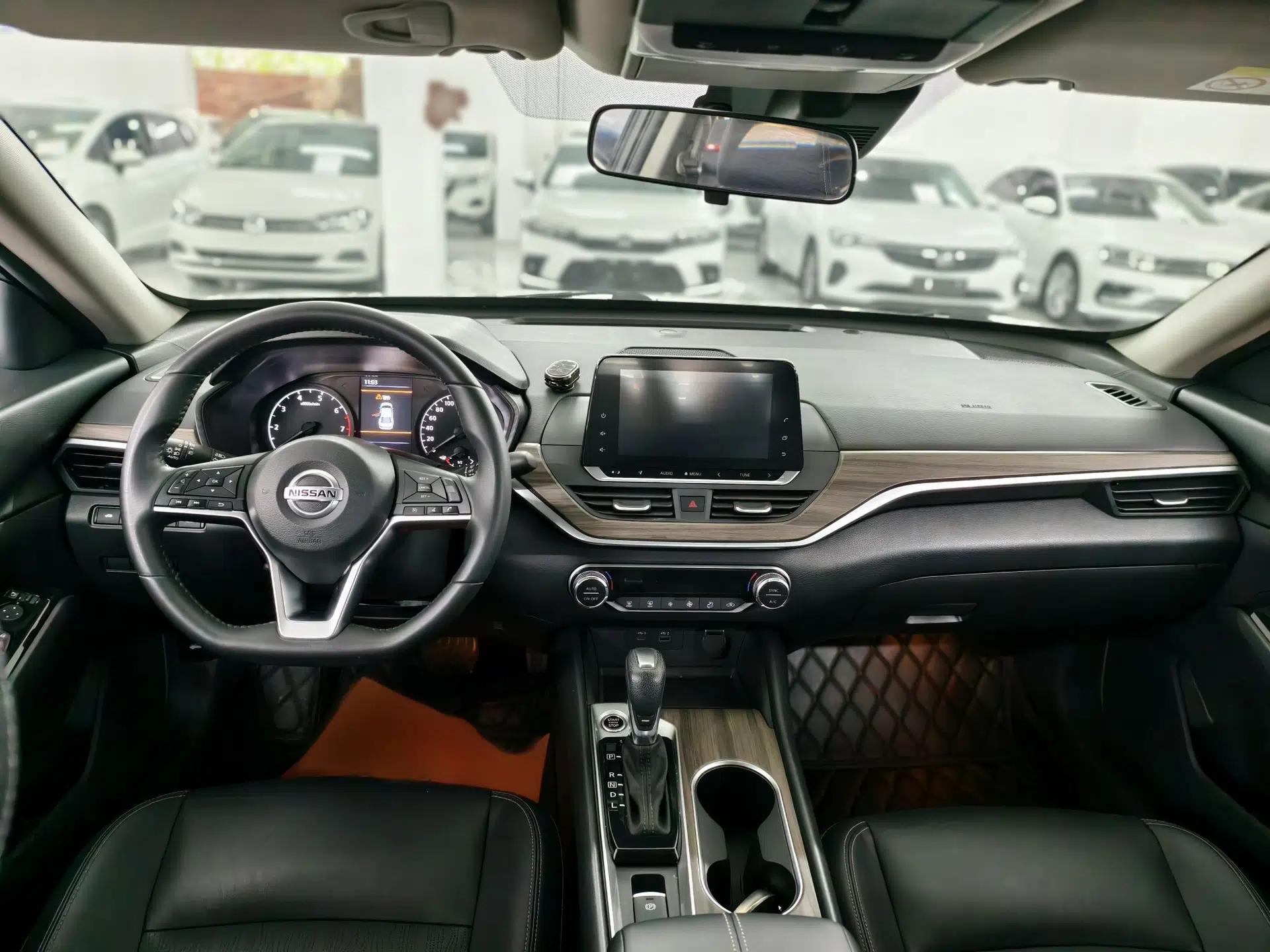 Nissan Teana 2021 2.0L XL Comfort Edition — миниатюра 10