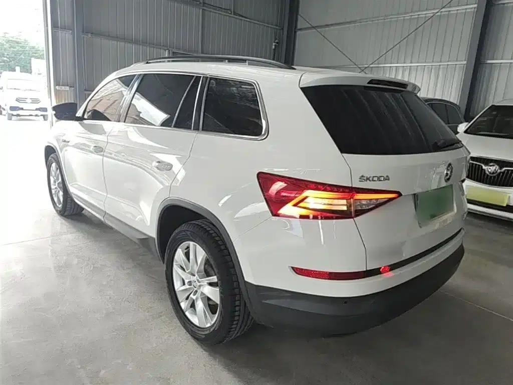2017 Kodiaq TSI330 5-seater 2WD Standard Edition — миниатюра 5