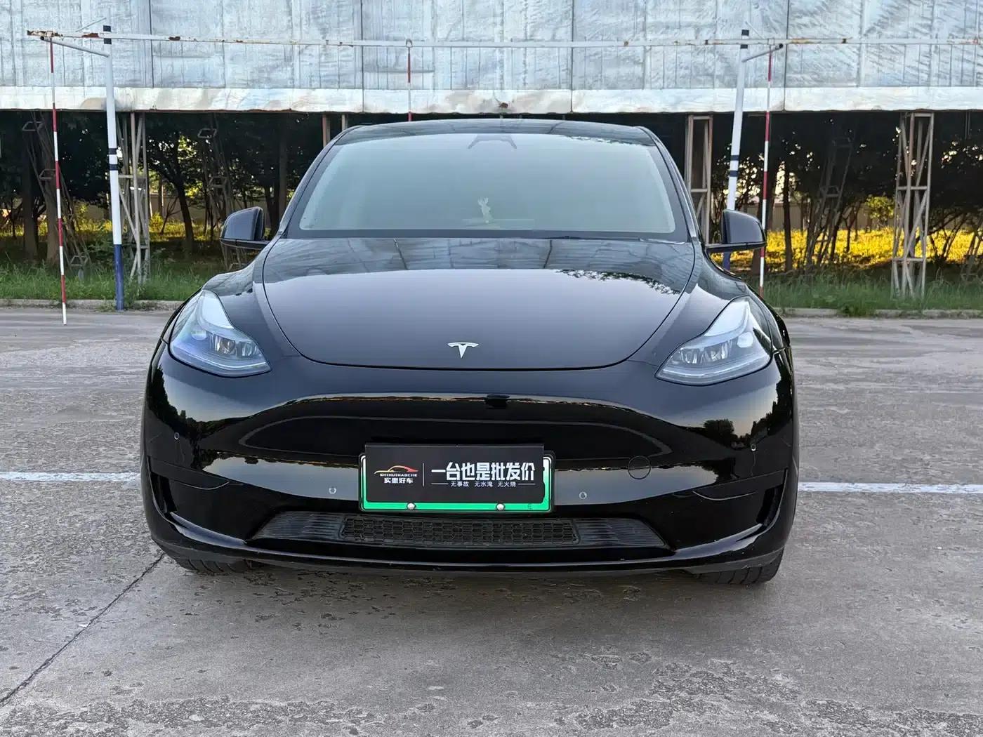 Model Y 2023 Rear-Wheel Drive — миниатюра 2