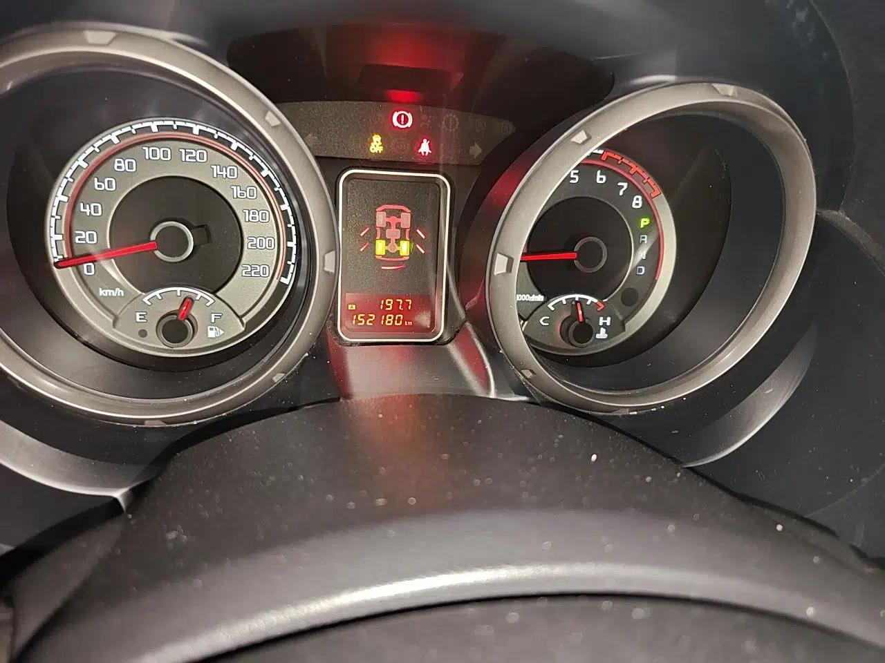 Mitsubishi Pajero 2016 3.0L Automatic Prestige Version China V Standard — миниатюра 12