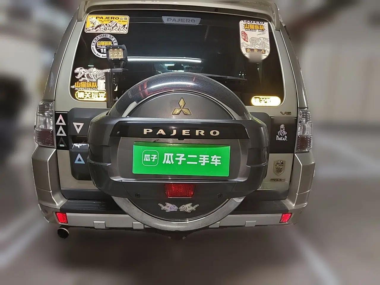 Mitsubishi Pajero 2016 3.0L Automatic Prestige Version China V Standard — миниатюра 5