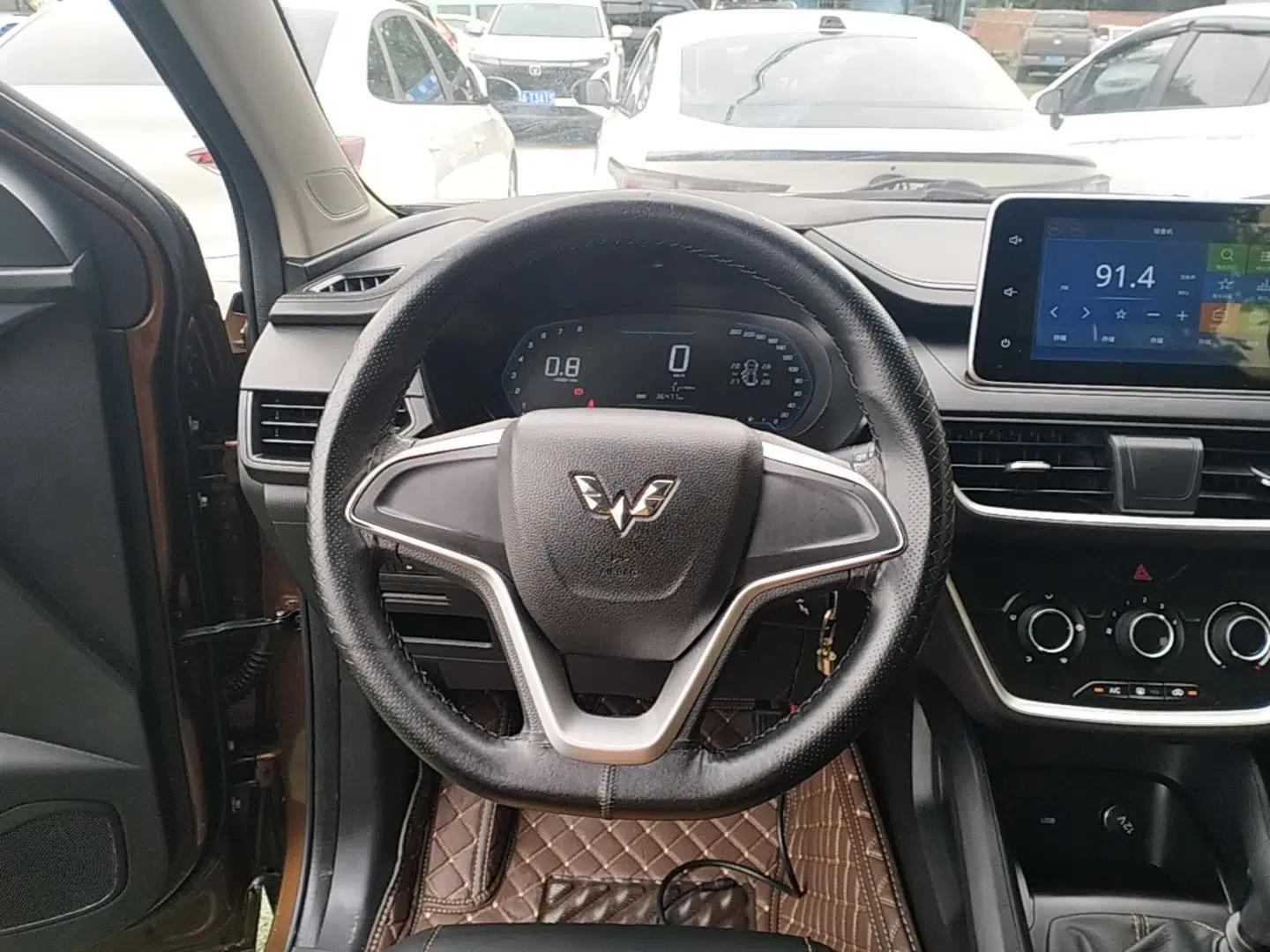 Wuling Hongguang S3 2019 1.5L Manual Comfort Model China VI Standard — миниатюра 13