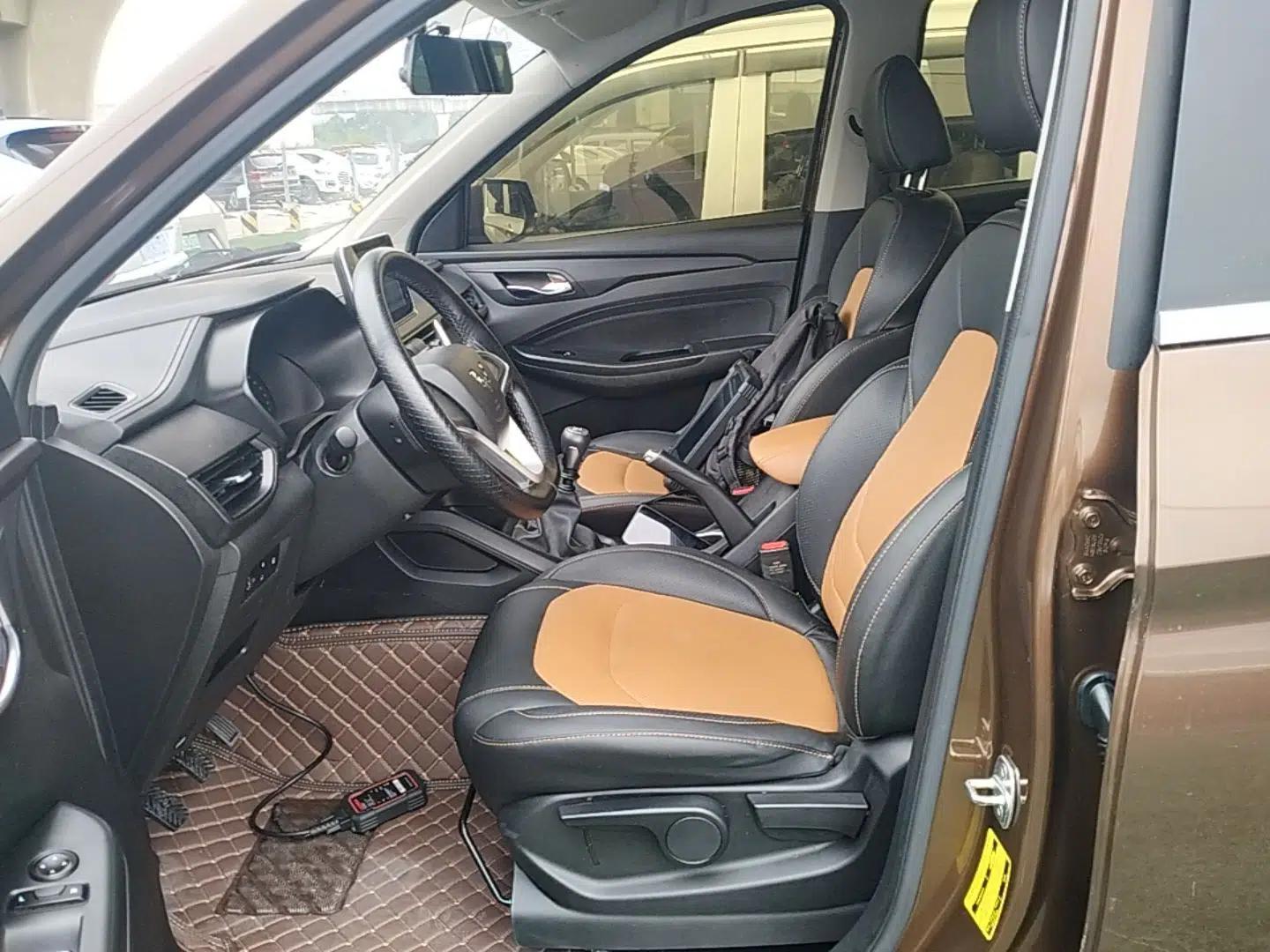 Wuling Hongguang S3 2019 1.5L Manual Comfort Model China VI Standard — миниатюра 17