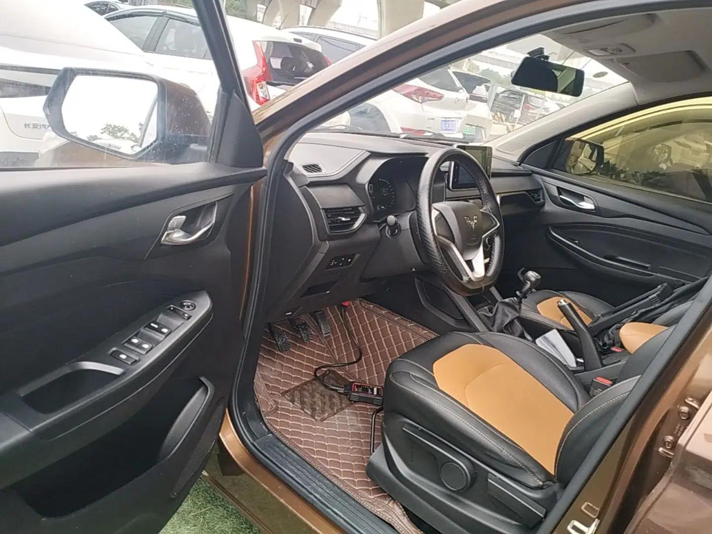 Wuling Hongguang S3 2019 1.5L Manual Comfort Model China VI Standard — миниатюра 18