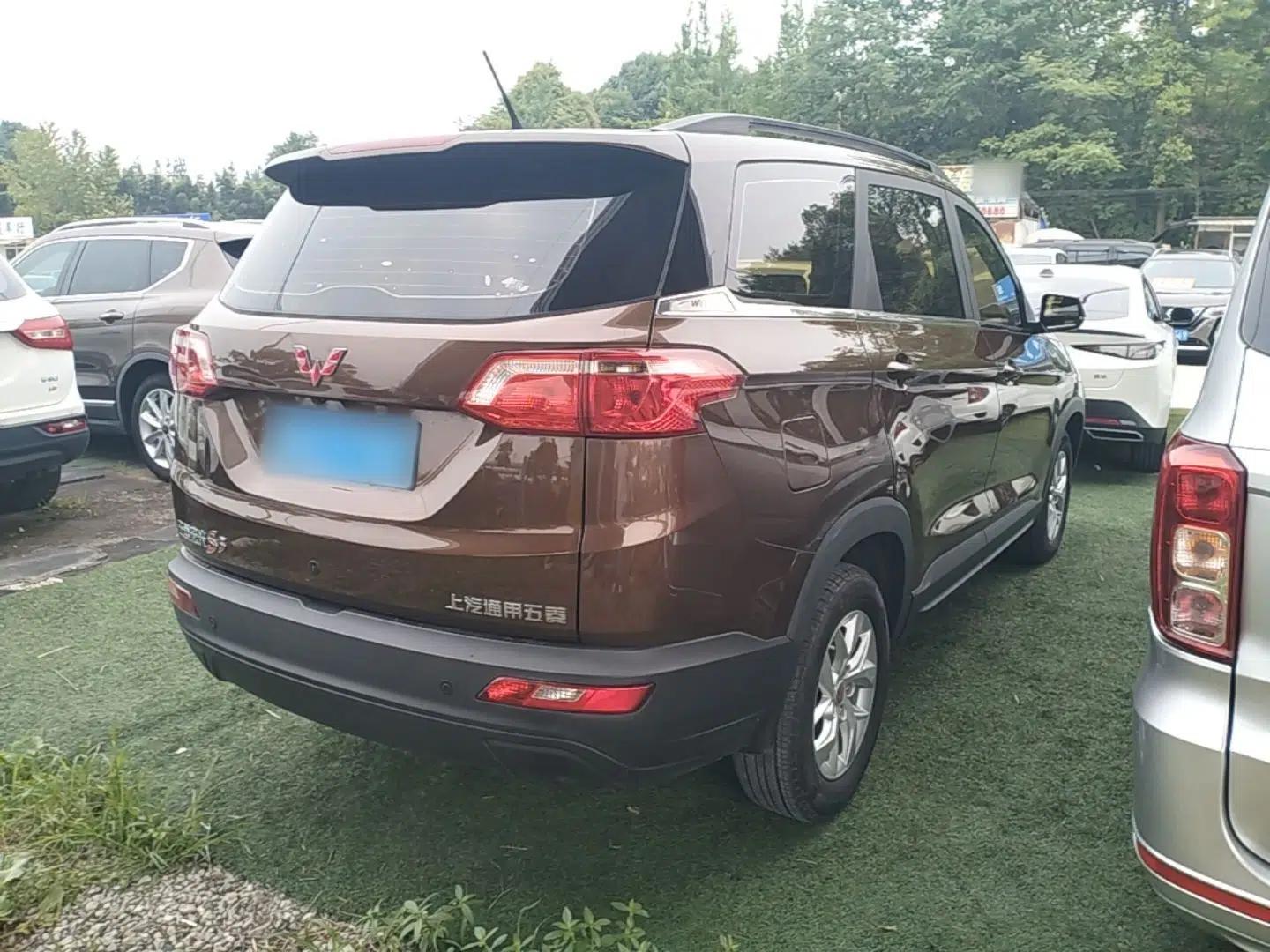 Wuling Hongguang S3 2019 1.5L Manual Comfort Model China VI Standard — миниатюра 6