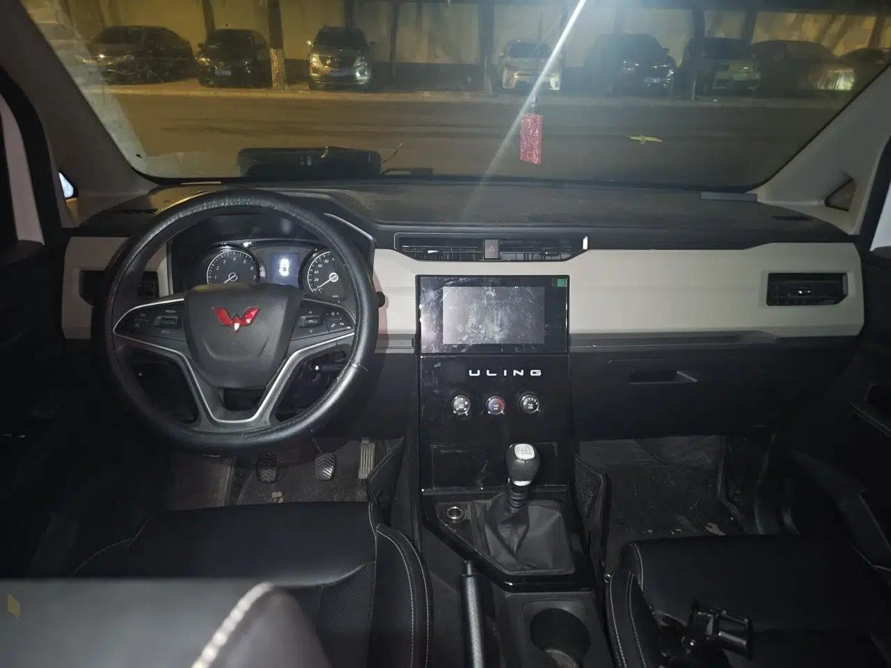 Wuling Zhengcheng 2021 1.5T Manual Luxury Version — миниатюра 9