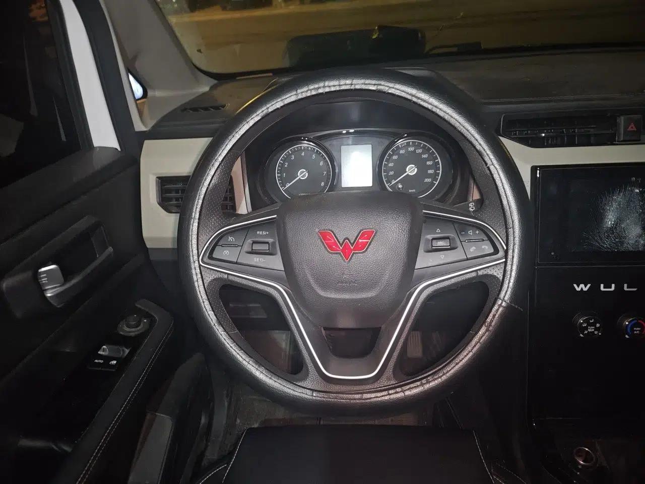 Wuling Zhengcheng 2021 1.5T Manual Luxury Version — миниатюра 10