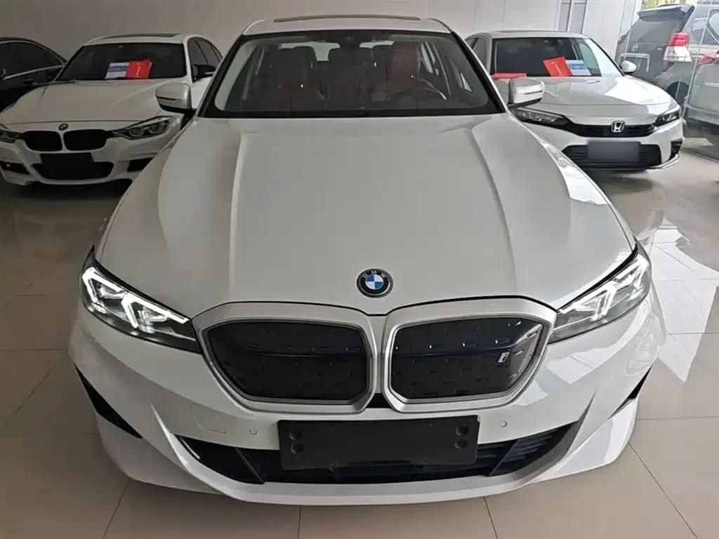 BMW i3 2024 eDrive 35L — миниатюра 3