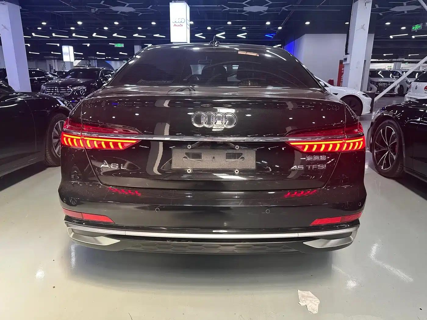 Audi A6L 2023 45 TFSI Premium Elegance — миниатюра 18