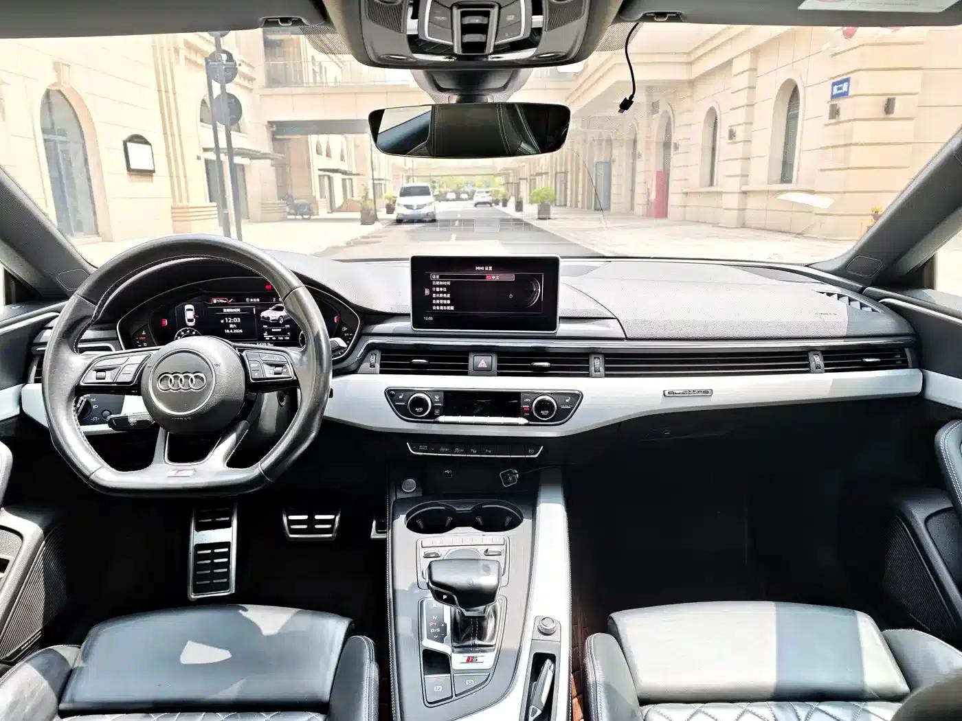 2017 Audi S5 3.0T Sportback — миниатюра 5