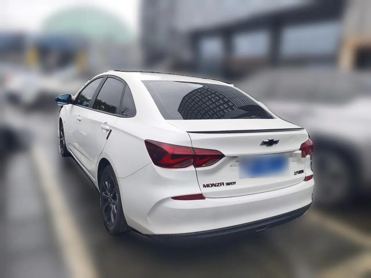Chevrolet Monza 2019 Redline 320T Dual-Clutch Joyful Edition China VI Standard — миниатюра 4