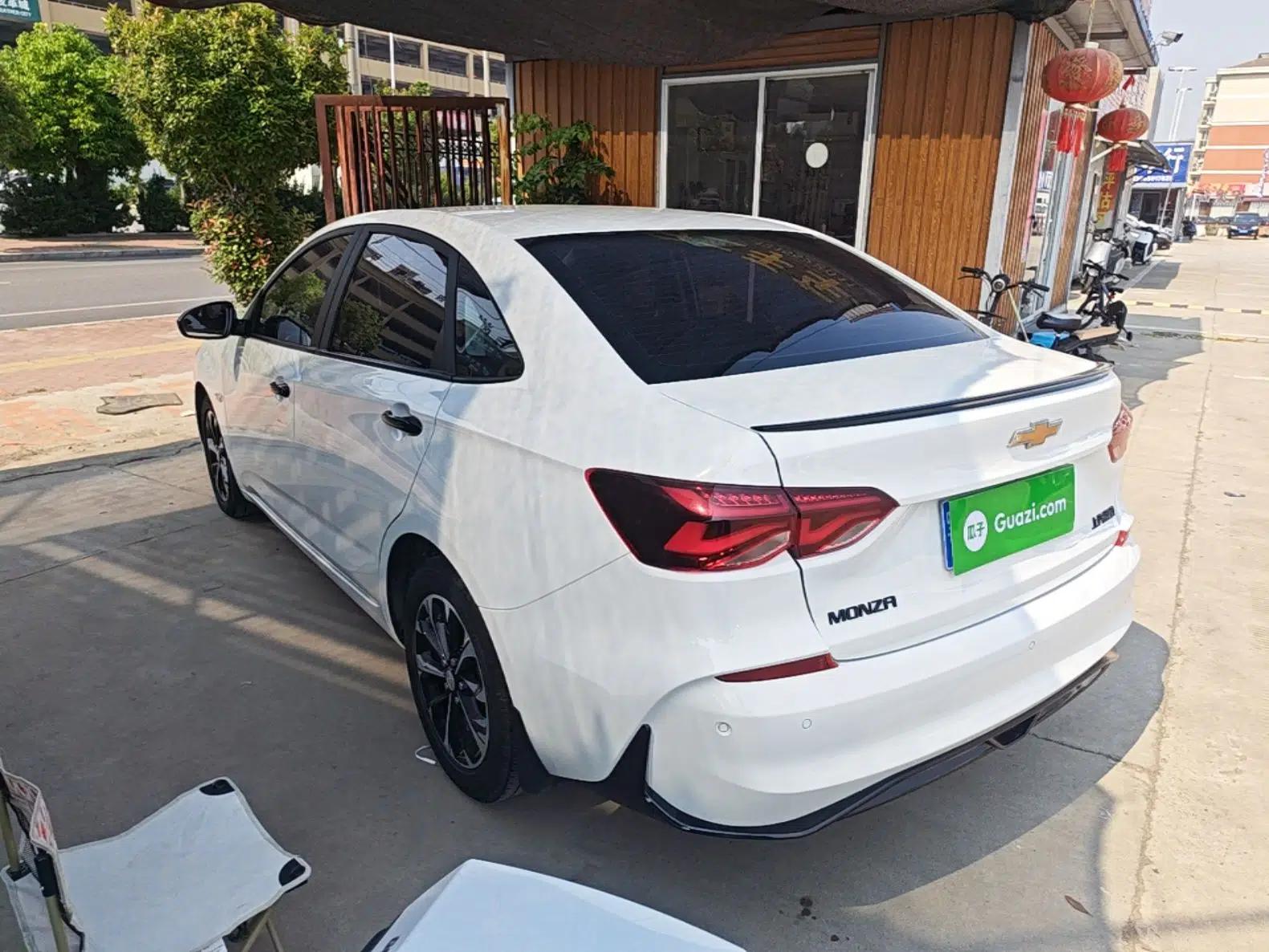 Chevrolet Monza 2023 1.3T Mild Hybrid Automatic Luxury Edition — миниатюра 4