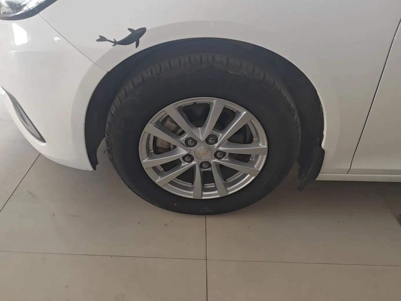 Chevrolet Malibu 2018 530T Automatic Comfort Edition — миниатюра 10