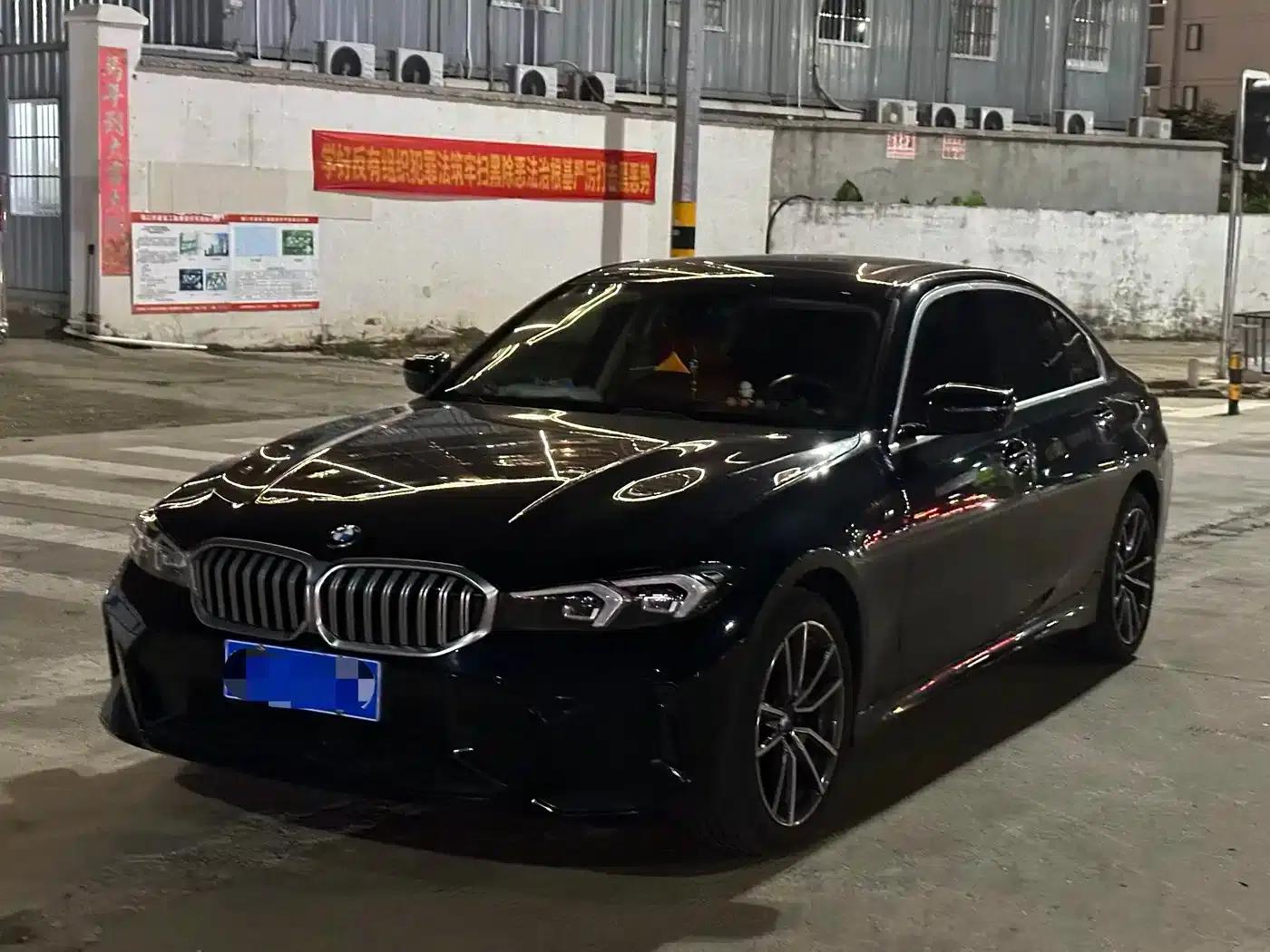 2024 BMW 3 Series 320Li M Sport Package — миниатюра 1