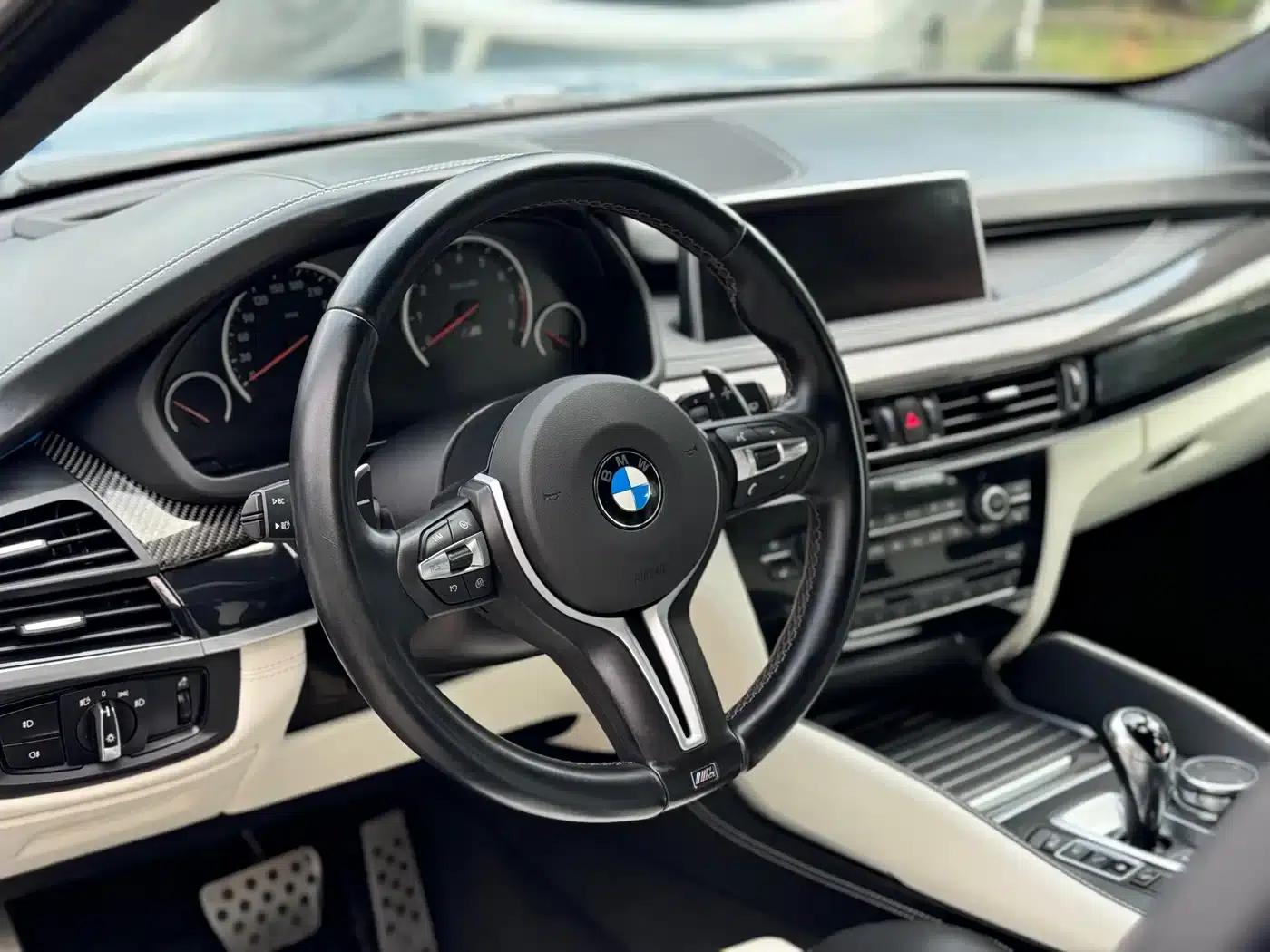 2015 BMW X5 M — миниатюра 7