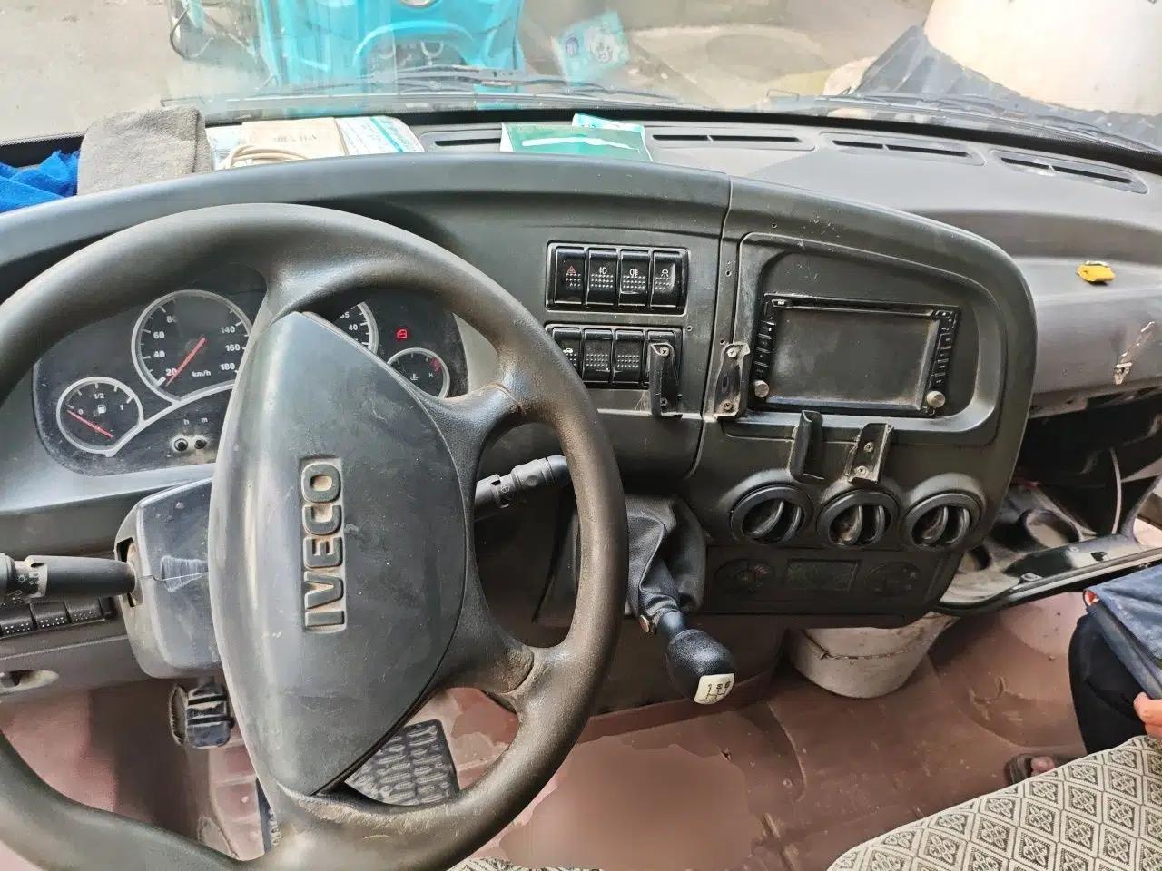 Iveco Power Daily 2013 2.5T-A37 Dual-Purpose High-Roof Van — миниатюра 9