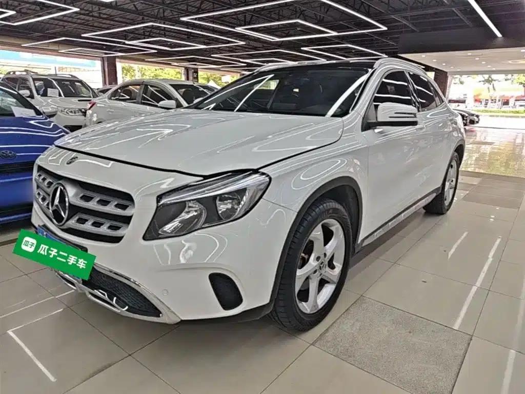 2019 Mercedes-Benz GLA 200 Dynamic — миниатюра 1