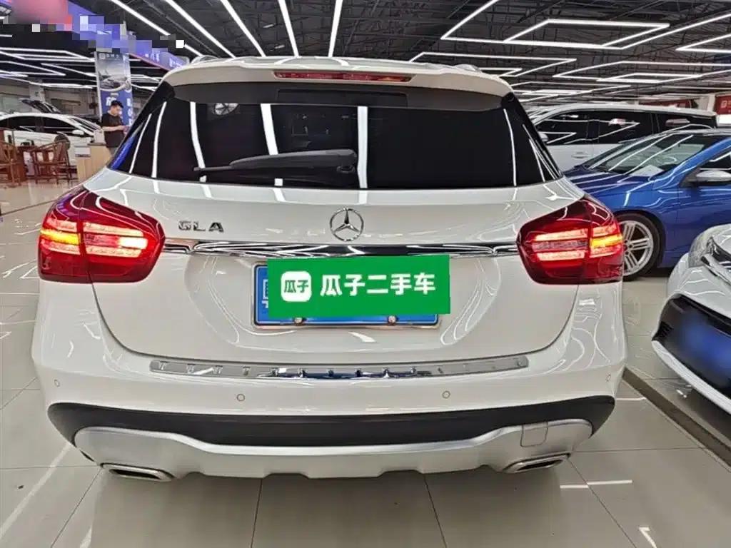 2019 Mercedes-Benz GLA 200 Dynamic — миниатюра 6