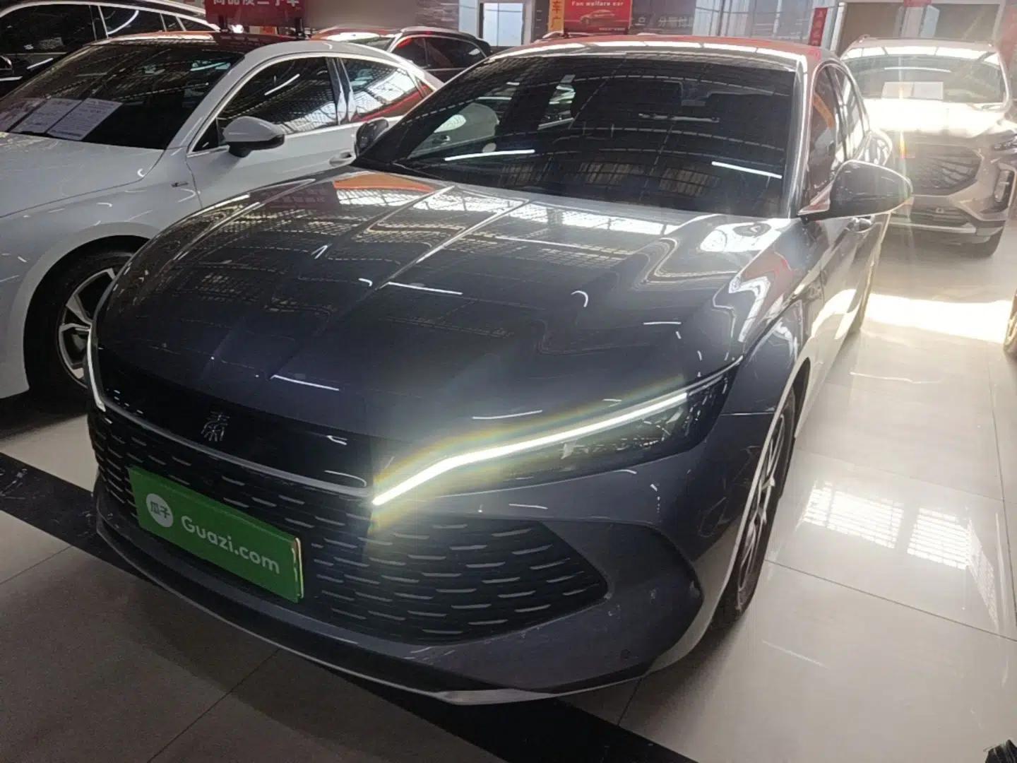 BYD Qin L 2024 DM-i 80KM Beyond Model — миниатюра 1