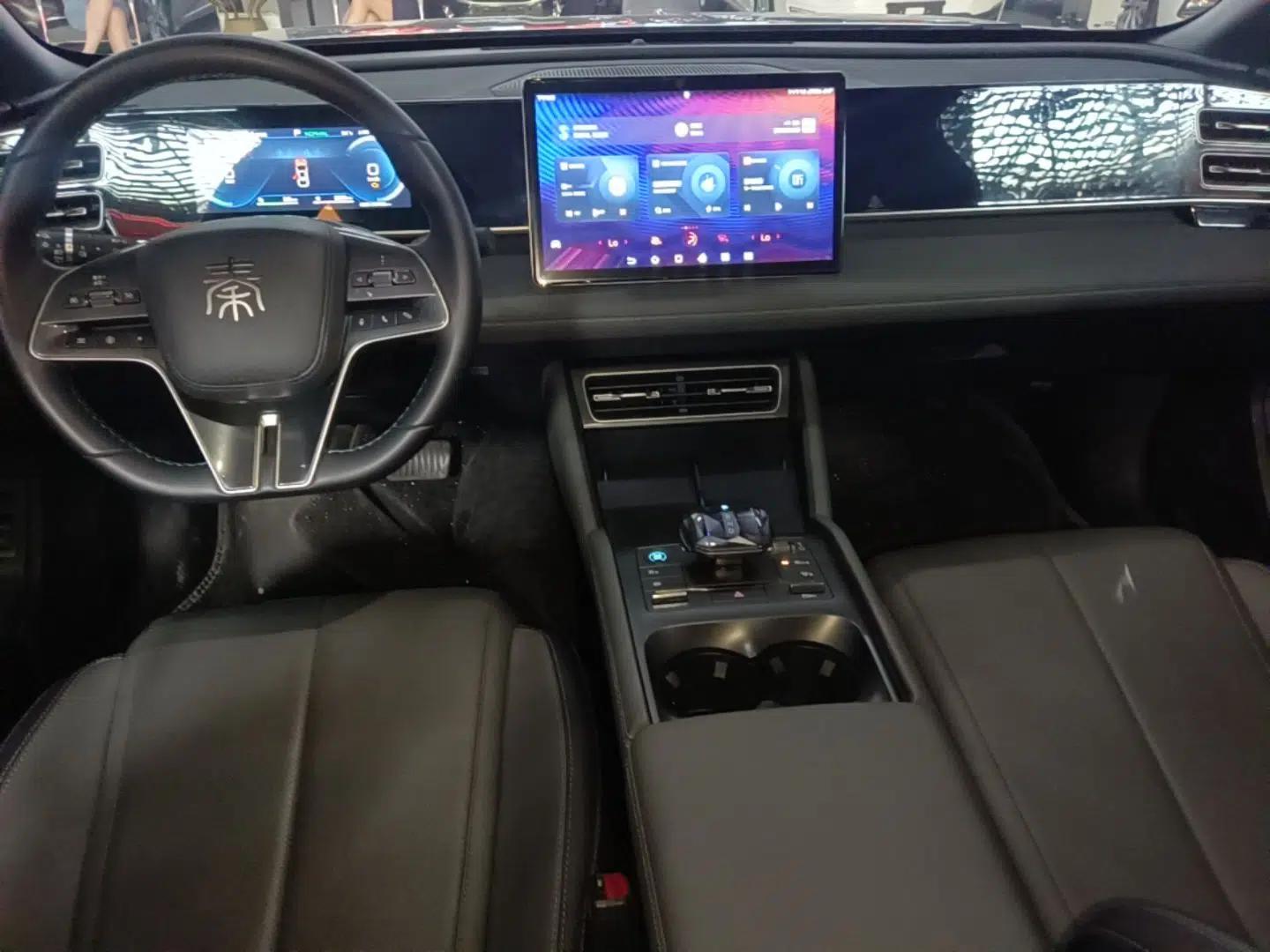 BYD Qin L 2024 DM-i 80KM Beyond Model — миниатюра 12