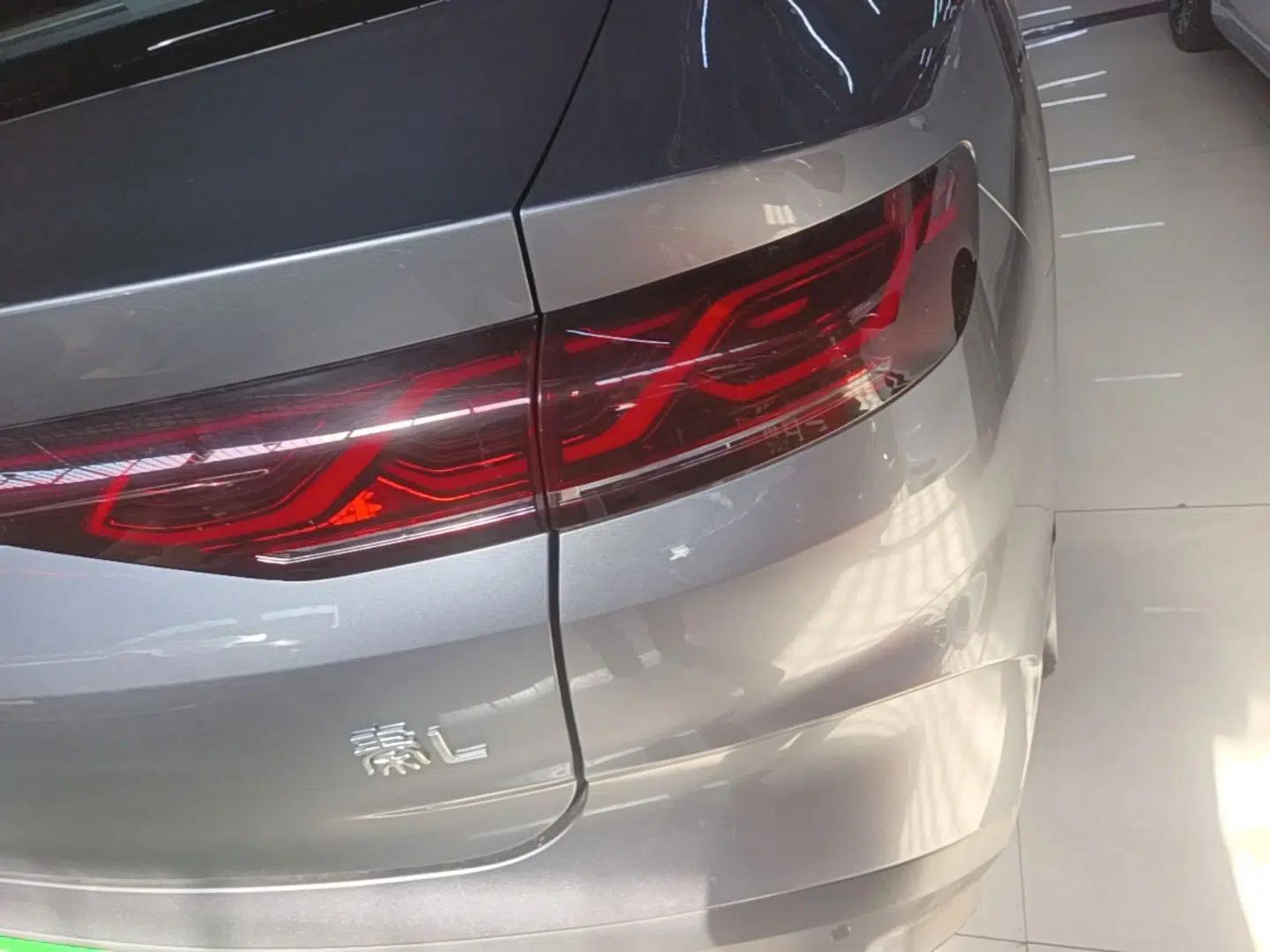 BYD Qin L 2024 DM-i 80KM Beyond Model — миниатюра 9
