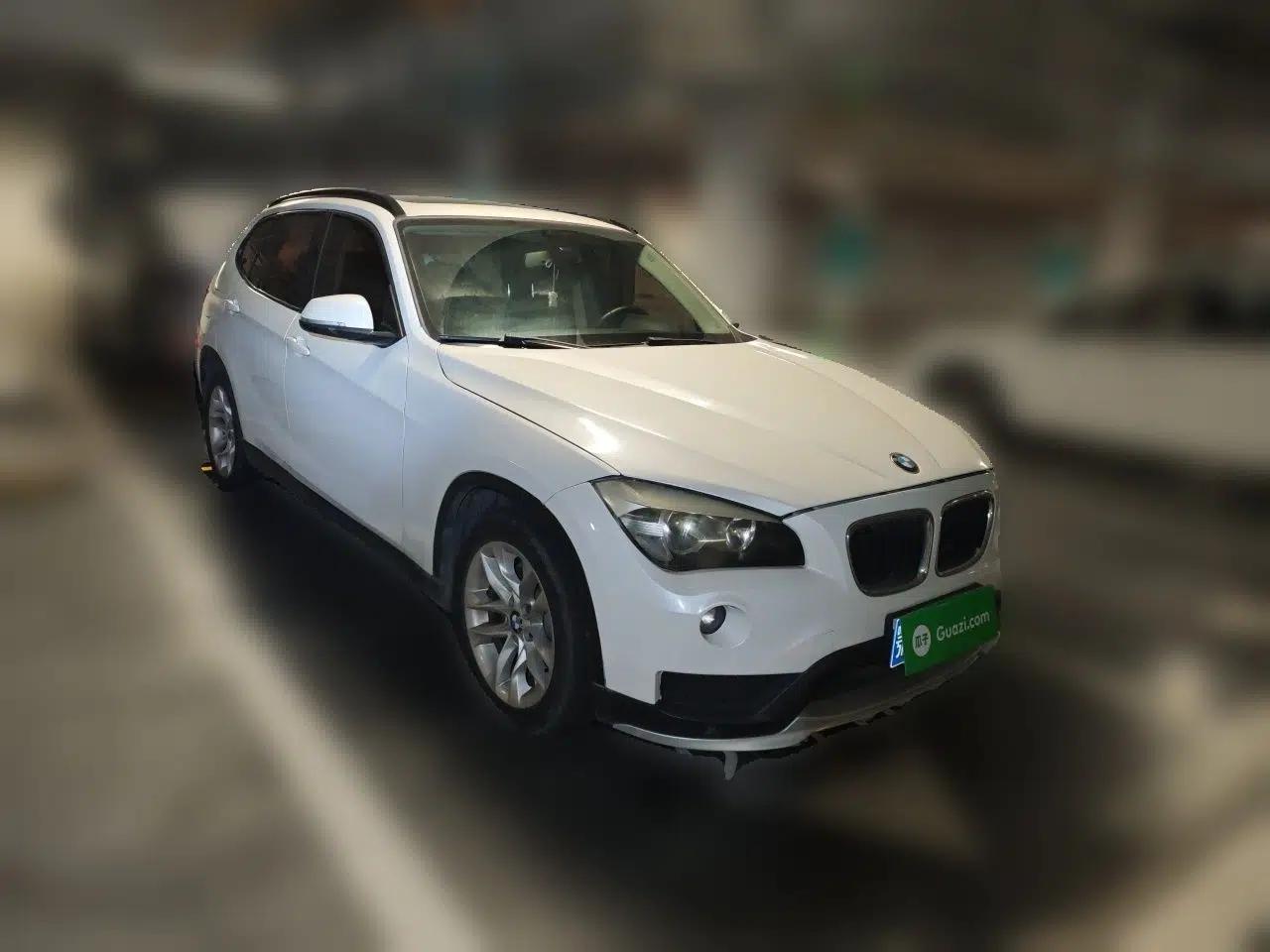 BMW X1 2015 sDrive18i Fashion Upgrade Edition — миниатюра 3