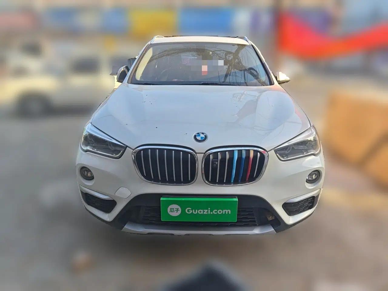 BMW X1 2018 xDrive20Li Luxury Edition — миниатюра 2