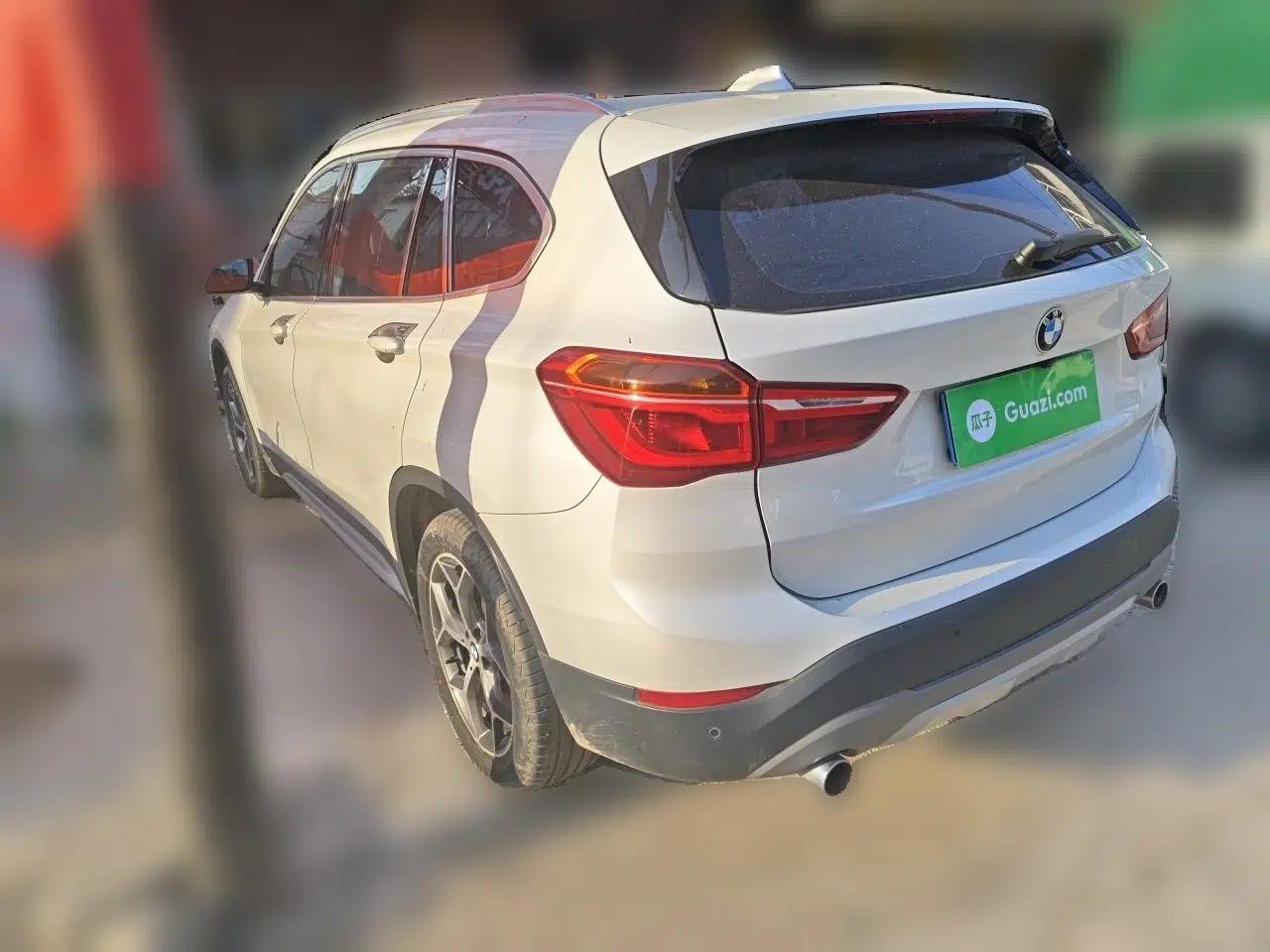 BMW X1 2018 xDrive20Li Luxury Edition — миниатюра 4