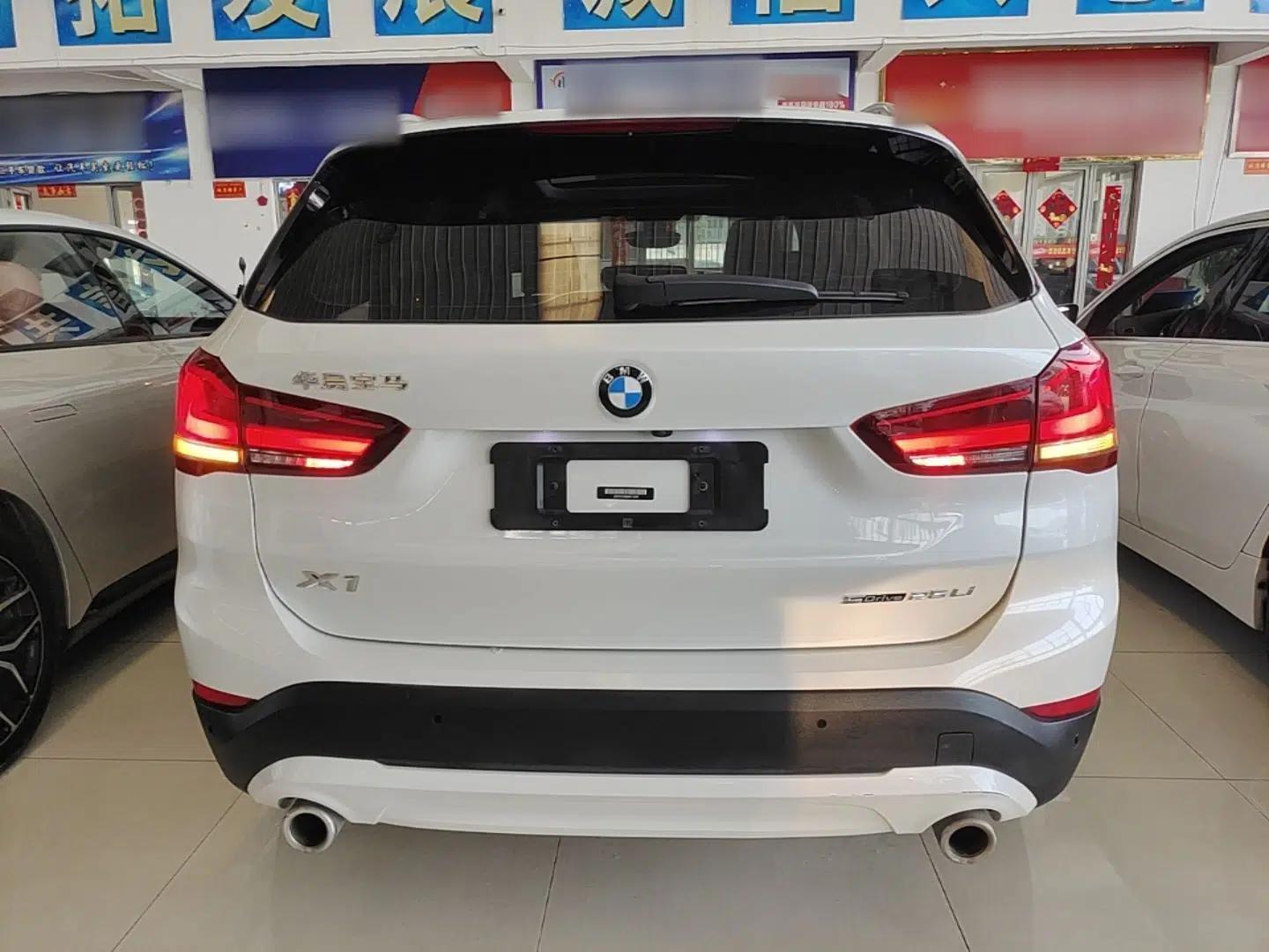 BMW X1 2021 Restyled sDrive25Li Leading Edition — миниатюра 5