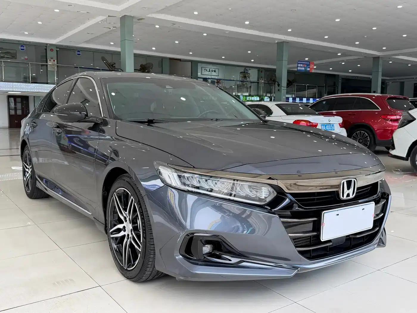 Accord 2022 260TURBO Phantom Night Premium Edition — миниатюра 3