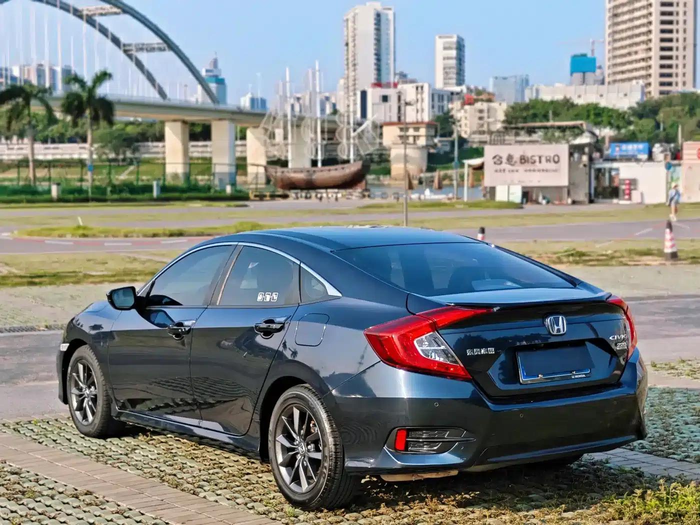 2019 Civic 220TURBO CVT Sporty Edition (China VI Emission Standard) — миниатюра 6