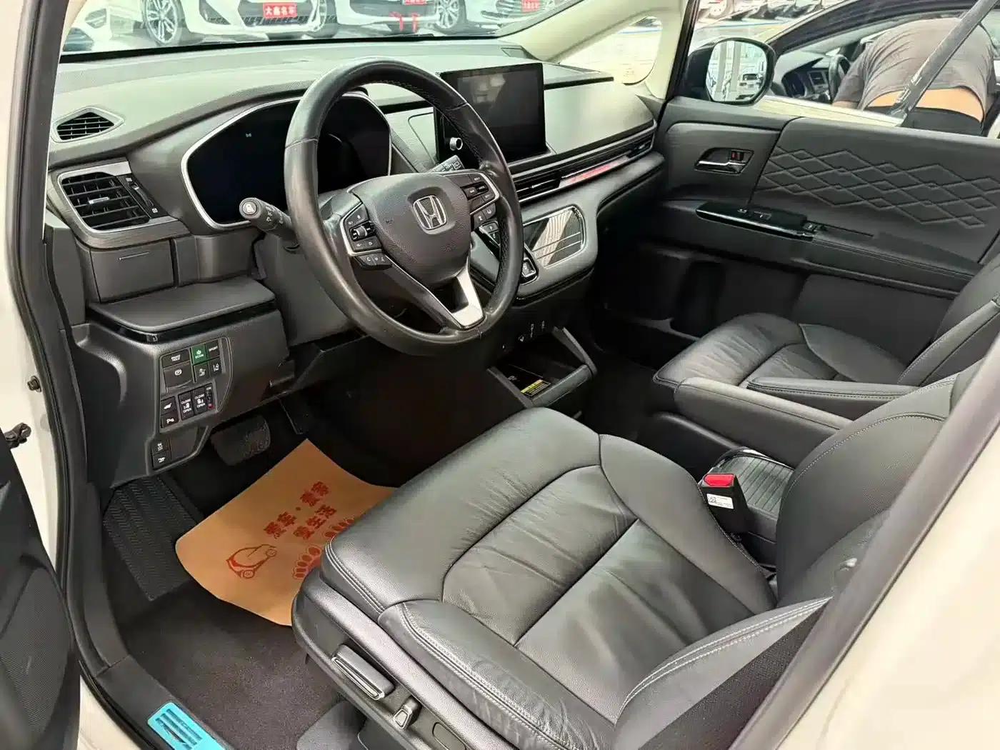 Elysion 2022 2.0L e:HEV Luxury First Edition — миниатюра 7