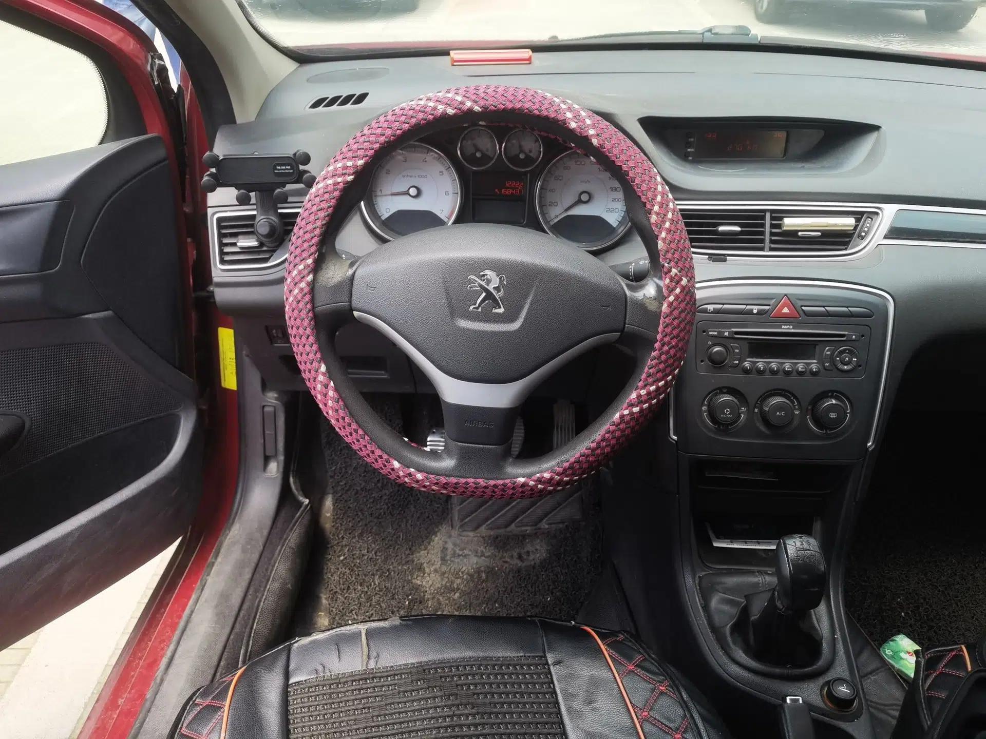 Peugeot 308 2013 1.6L Manual YouShang Model — миниатюра 10
