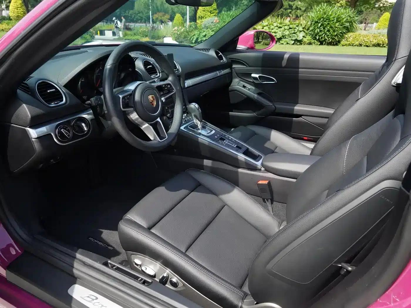2024 Porsche 718 Boxster 2.0T — миниатюра 4