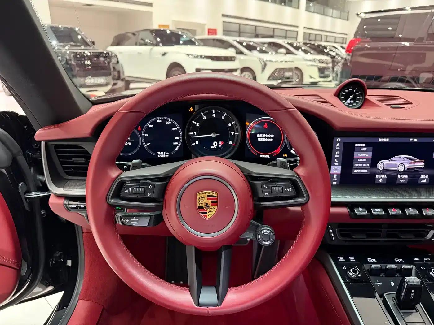 Porsche 911 2020 Carrera 3.0T — миниатюра 4