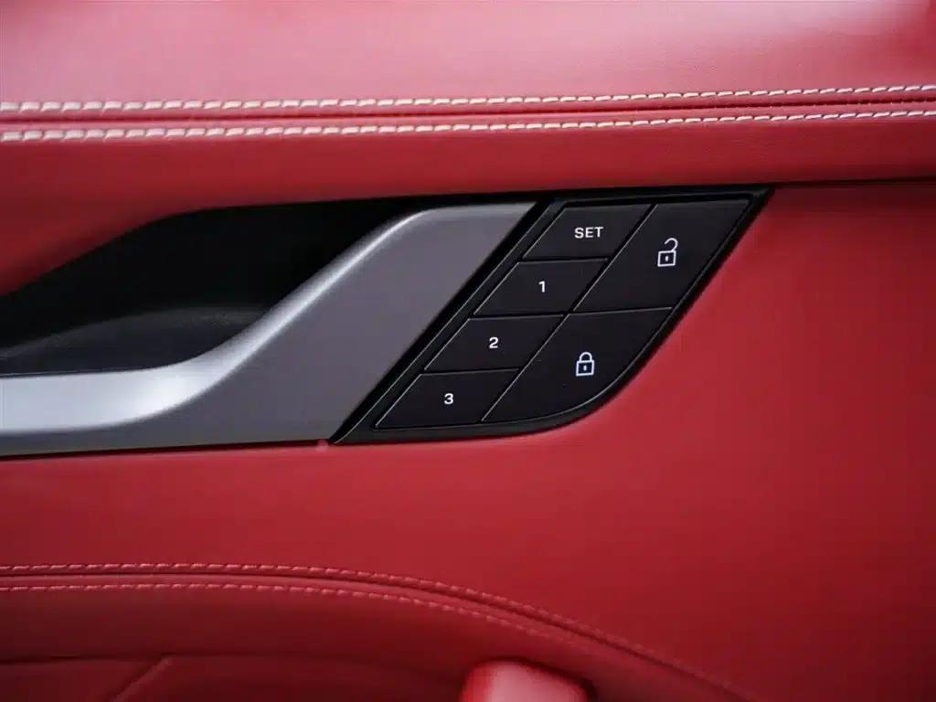 2022 Porsche 911 Carrera 4S Cabriolet 3.0T — миниатюра 33