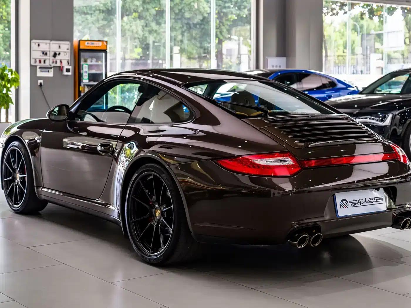 2010 Porsche 911 Carrera 4 3.6L — миниатюра 17