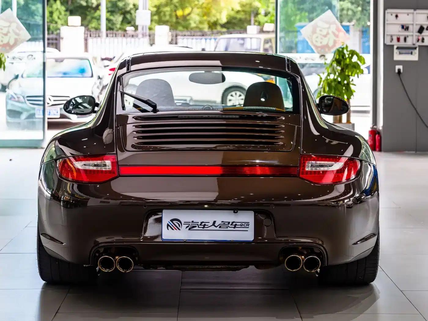 2010 Porsche 911 Carrera 4 3.6L — миниатюра 18