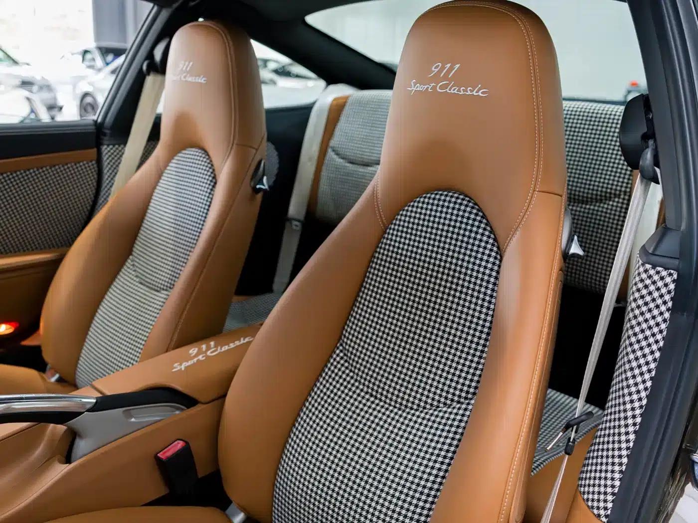 2010 Porsche 911 Carrera 4 3.6L — миниатюра 10